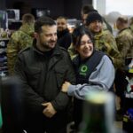 Volodymyr Zelenskyy Instagram - Наша Харківщина. Наші люди. Наші воїни. Радий був особисто поспілкуватись. Дякую кожному й кожній, хто працює, воює, залишається сильним. Заради України. 🇺🇦🇺🇦🇺🇦 —— Our Kharkiv region. Our people. Our warriors. I was glad to meet them personally. I am grateful to each and every one who works, fights, and remains strong for the sake of Ukraine. 🇺🇦🇺🇦🇺🇦