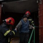 Volodymyr Zelenskyy Instagram - Великої вдячності заслуговують кожен і кожна, хто працює, щоб рятувати людей, допомагати після ударів. Хто вдень і вночі присвячує своє життя тому, щоб кожен був урятований. Усі наші регіони, усі наші громади, які потребують захисту, отримують його від рятувальників ДСНС України. Дякую за вашу самовідданість, професійність та людяність! —— Everyone who works to rescue people and provide aid after the strikes deserves immense gratitude. Those who devote their days and nights to ensuring that everyone is saved. All of our regions and communities in need of protection receive it from Ukrainian State Emergency Service rescuers. I thank them for their dedication, professionalism, and humanity! Photo: Oleg Petrasiuk, Julia Kochetova, Yakiv Liashenko, SES of Ukraine, Pavlo Petrov, Yevheniy Zavhorodniy, SES in Kharkiv region.