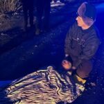 Volodymyr Zelenskyy Instagram - Чергова масована атака проти нашої держави. Шість регіонів були під ударом ворога. Всі наші служби зараз працюють, щоб подолати наслідки цього терору. У Миколаєві десятки житлових будинків зруйновані, загинула одна людина. У Києві постраждали більше десяти людей, станом на зараз відомо про двох загиблих. Під завалами можуть бути люди. В столиці пошкоджені деякі комунікації, зокрема високовольтні кабелі. Триває робота, щоб якнайшвидше все відновити. Двоє людей постраждало на Харківщині, врятовано одну людину. У Львівській області рятувальники працюють на місці. Мої співчуття всім, хто втратив рідних та близьких. Обовʼязково відповімо Росії – терористи завжди відчуватимуть наслідки своїх дій. Дякую всім нашим медикам, рятувальникам, комунальним службам. Дякую всім, хто дбає про нашу державу, рятує та допомагає людям. —— Another massive Russian air attack against our country. Six regions came under enemy fire. All of our services are currently working to eliminate the consequences of this terror. In Mykolaiv, dozens of houses were destroyed and one person was killed. More than ten people were injured in Kyiv, and two have been reported dead as of now. There may be people underneath the rubble. Some communications, including high-voltage cables, were damaged in the capital. Work is currently underway to repair everything as soon as possible. Two people were injured in Kharkiv, and one was rescued. Rescuers are currently on the scene in the Lviv region. My condolences to all who have lost loved ones. We will definitely retaliate against Russia; terrorists will always face the consequences of their actions. I am grateful to all of our medics, rescuers, and utility workers. I thank everyone who cares about our country and saves and assists people.