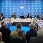 Volodymyr Zelenskyy Instagram - Два активні дні в регіонах. Запоріжжя, Дніпровщина, Кропивницький та область, Черкащина. Дякую всім, хто разом з Україною та в Україні! Кожному й кожній, хто зміцнює державу, б’ється й працює заради нашої країни, суспільства, наших людей – усіх українців. ____ Two active days in the regions. Zaporizhzhia, Dnipro, Kropyvnytskyi, and Cherkasy. I am grateful to everyone who stands with Ukraine and stays in Ukraine. I thank everyone who strengthens our nation, fights and works for our country, society, and our people—all Ukrainians.