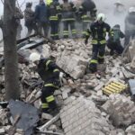 Volodymyr Zelenskyy Instagram - Триває рятувальна операція після чергової російської атаки проти наших міст і людей – свідомого терору проти звичайних житлових будинків у Києві, Харкові, Павлограді. На жаль, є постраждалі та загиблі. Станом на зараз відомо про 22 людини, які постраждали внаслідок ворожого обстрілу Києва. У Харкові через атаку терористів, за попередніми даними, загинули п’ятеро людей, 51 людина, зокрема чотири дитини, отримала поранення. З-під завалів врятовано 27 людей. У Павлограді російський терор забрав життя однієї людини. Мої співчуття всім рідним і близьким. Наші героїчні рятувальники, ті, хто завжди першими прибувають на місця ворожих обстрілів, попри всі складнощі, продовжують свою дуже важливу роботу заради порятунку людей. Дякую всім нашим захисникам і захисницям, працівникам і працівницям усіх екстрених служб, усім тим, чиє серце просто відчуває, що треба дбати про інших, треба допомагати іншим, коли від цього залежить життя. ____ The rescue operation continues in the wake of another Russian attack against our cities and people. A deliberate act of terror against ordinary apartment buildings in Kyiv, Kharkiv, and Pavlohrad. Unfortunately, there are injured and dead. As of now, 22 people were reported injured as a result of the enemy shelling of Kyiv. In Kharkiv, according to preliminary data, 5 people were killed in the terrorist attack, 51 people, including 4 children, were injured. 27 people were rescued from under the rubble. In Pavlohrad, Russian terror killed one person. My condolences to all the families and friends. Our heroic rescuers, those who are always the first to arrive at the scene of enemy shelling, continue their extremely important work to save people despite all the difficulties. I am grateful to all our defenders, to the employees of all emergency services, to all those whose hearts simply feel that you need to take care and help others when lives are at stake.