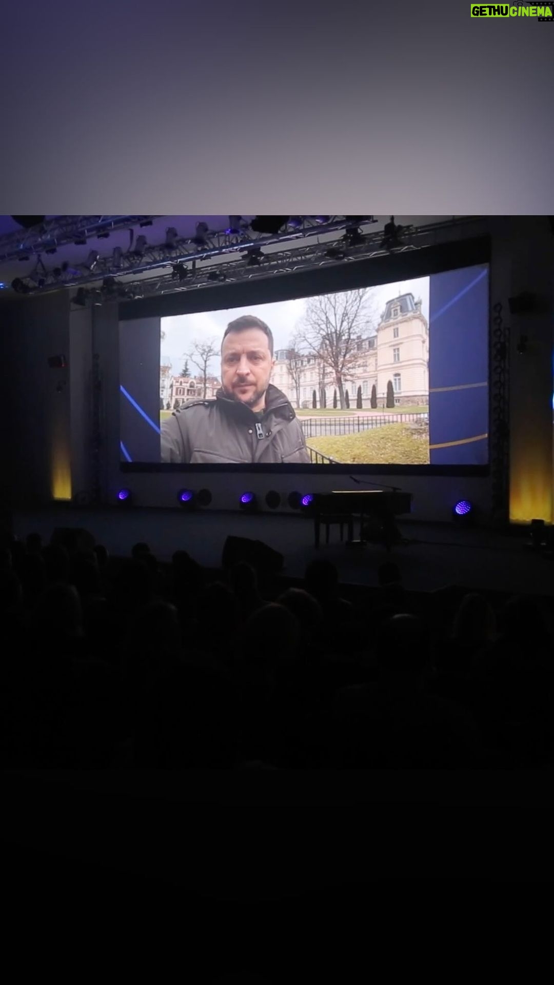 Volodymyr Zelenskyy Instagram - Я впевнений, що світ ніколи не забуде Бучу та Маріуполь. Бо історії трагедій цієї війни будуть на мільйонах екранів, а отже, – у мільярдах сердець. Я впевнений, що людство не втратить поваги до героїзму наших людей. Кіно зробить цей героїзм легендарним і вчитиме, що кожен має зробити вибір у житті – етичний вибір. Вибір на користь життя і справедливості – на користь України. Я впевнений, ми збережемо наше єднання зі світом за будь-яких дезінформаційних штормів. Мистецтво буде на нашому боці. Звернувся до учасників першого національного фестивалю фільмів, знятих під час російсько-української війни, Cinema for Victory. —— I am confident that the world will never forget Bucha and Mariupol. The stories of the tragedies of this war will be on millions of screens, and therefore in billions of hearts. I am confident that humanity will not lose respect for the heroism of our people. Cinema will make this heroism legendary and teach that everyone must make a choice in life – an ethical choice, a choice in favor of life and justice – in favor of Ukraine. I am confident that we will preserve our unity with the world – despite any disinformation storms. Art will be on our side. I addressed the participants of the first national festival of films shot during the Russian-Ukrainian war «Cinema for Victory.»