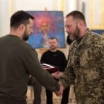 Volodymyr Zelenskyy Instagram - Сьогодні відзначаємо державними нагородами та званням Героя України воїнів, які разом з усіма, хто став на захист нашої держави й українського життя, визначають долю України. Україна вже змогла зупинити Росію. Україна навчилася захищати своє саме так, як потрібно, щоб перемагати. І ми маємо пройти весь цей шлях саме так, як потрібно, щоб досягти українських цілей. Слава українським воїнам! Слава Україні! —— Today, we bestow state honors and the title of Hero of Ukraine on the warriors who, along with all those who have fought for our country and Ukrainian life, shape Ukraine’s future. Ukraine has already successfully halted Russia’s advance. Ukraine has learned to defend itself precisely as required to win. And we need to go all the way to achieve our Ukrainian goals. Glory to the Ukrainian warriors! Glory to Ukraine!