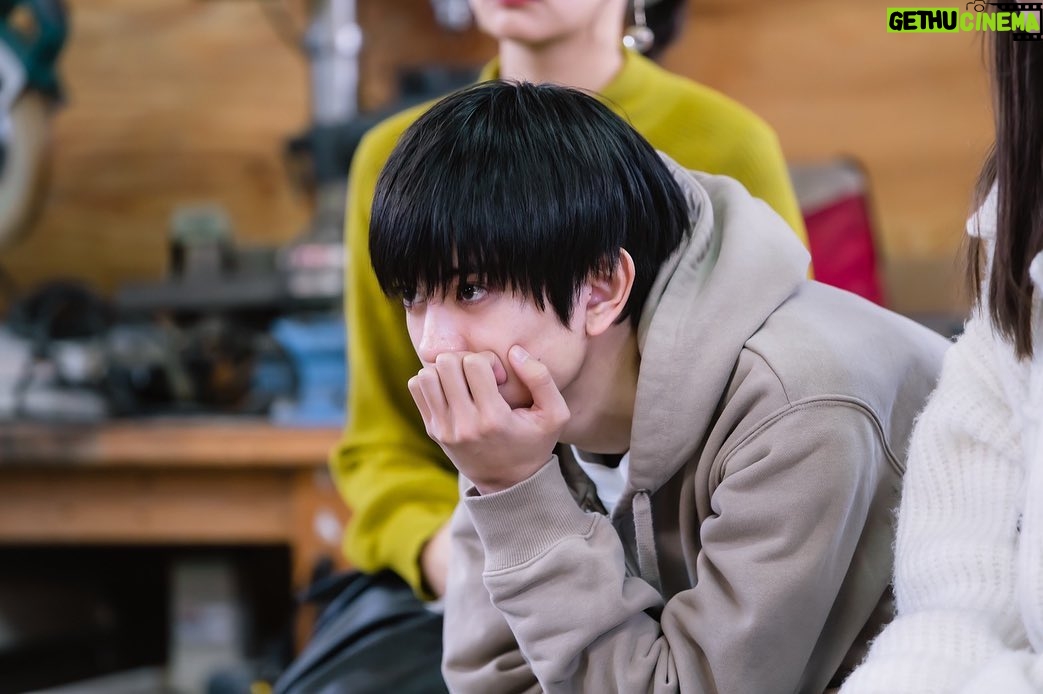 Waku Kyoten - 6.9K Likes - オフショット✌️
オンとオフ。
気を抜いたらすぐオフの顔になっちゃいます。
#恋愛ドラマな恋がしたい
#ドラ恋