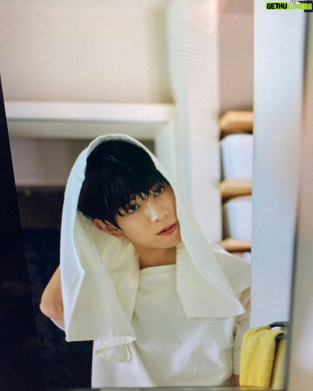 Waku Kyoten - 4.2K Likes - .
ご好評につき、京典和玖2024カレンダー発売記念イベントを大阪、福岡で開催することが決定しました🙋♂️
ぜひこの機会にお越しください!
お待ちしております😌
てことで、オフショットのせる📸
くイベント情報>
●大阪会場
【会場】紀伊國屋書店 グランフロント大阪店
【日程】11月25日(土) 12:00~
※博多会場に関する詳細は、後日追ってお知らせいたします。