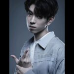 Waku Kyoten Instagram - 舞台「ロミオ&ジュリエット」 新ビジュアル解禁となりました！ 素晴らしいものをお届けできるよう、全力でこのマキューシオという役に向き合いたいと思います！ ぜひ劇場に足を運んで頂けたら嬉しいです。 よろしくお願いします。 #ロミジュリ