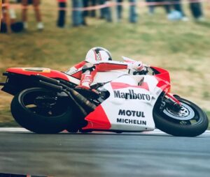 Wayne Rainey Instagram - Apex #Misano 🇮🇹GP ‘90 #motogp #motoamerica