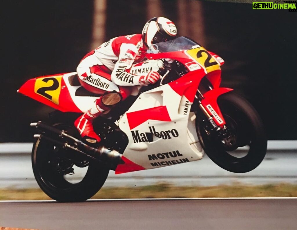 Wayne Rainey Instagram - CZ GP 1990 #motoamerica #motogp