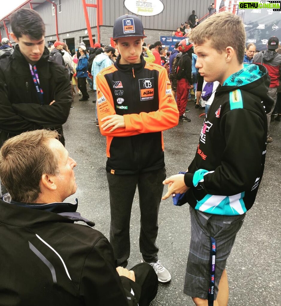 Wayne Rainey Instagram - Enjoyed hanging out with the JR Cup racers. #trevorstandish #alexdumas #coryventura #motoamerica New Jersey Motorsports Park - NJMP