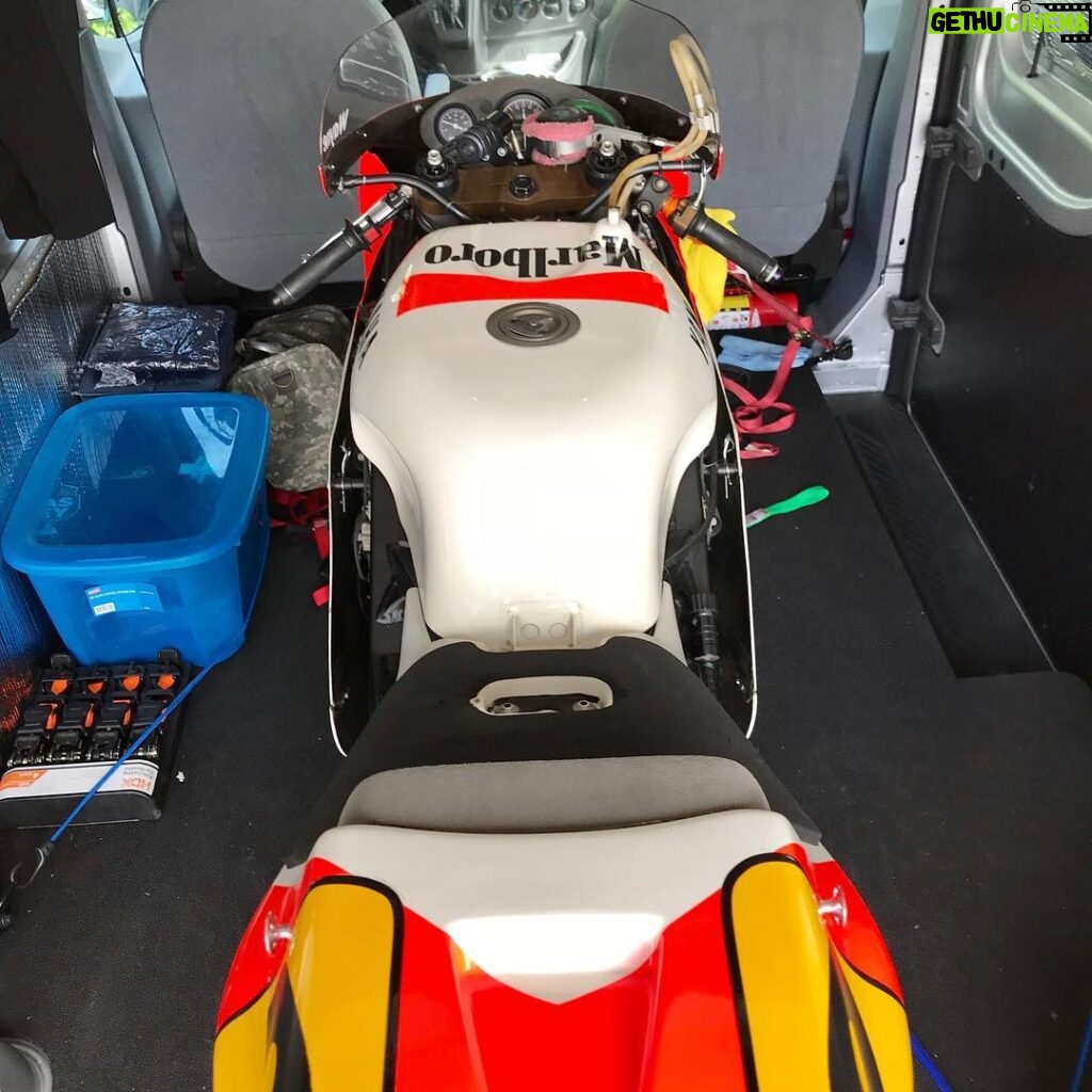 Wayne Rainey Instagram - Hitchin’ a ride to #quailmotorcyclegathering