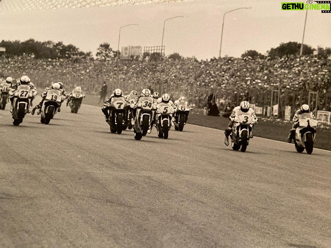 Wayne Rainey - 3K Likes - How many world champions can you find?
#motoamerica
#motogp