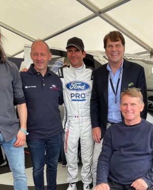 Wayne Rainey Instagram - Once in a lifetime experience @fosgoodwood 
This would not have happened without a village of people. Thank you to my family, friends, sponsors and to all the fans. 
@motoamerica @yamaharacingcomofficial @jfarle98 @medallia_inc @alpinestars @saddlemen @shoeihelmetsusa @ohvale_official @kschwantz34 @micksdoohan Kenny Roberts @padgettsracing @michelinmotorsport