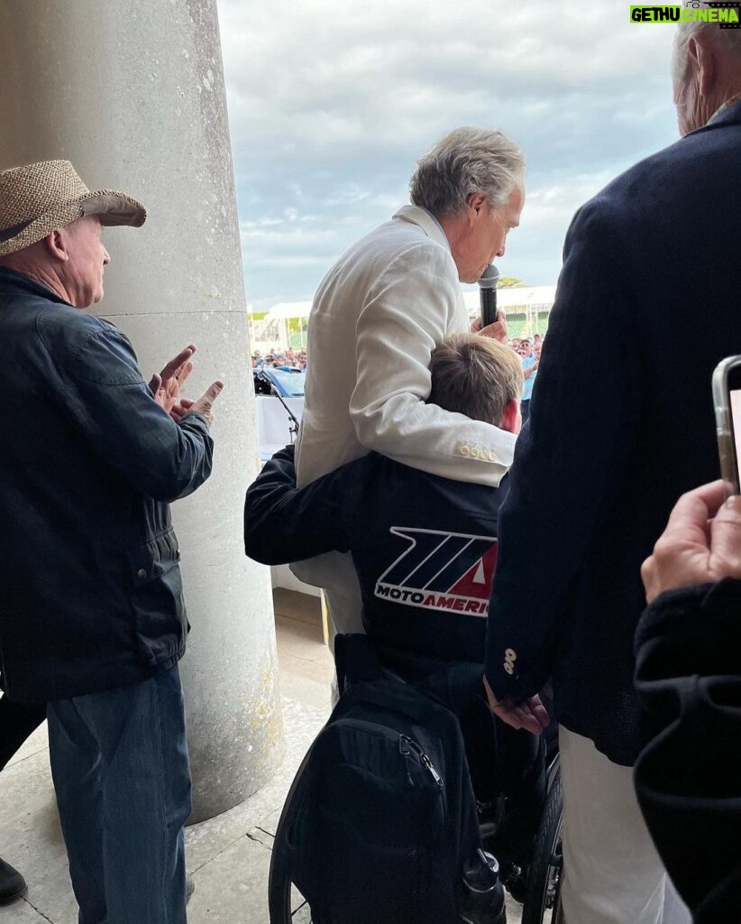 Wayne Rainey Instagram - Once in a lifetime experience @fosgoodwood This would not have happened without a village of people. Thank you to my family, friends, sponsors and to all the fans. @motoamerica @yamaharacingcomofficial @jfarle98 @medallia_inc @alpinestars @saddlemen @shoeihelmetsusa @ohvale_official @kschwantz34 @micksdoohan Kenny Roberts @padgettsracing @michelinmotorsport Goodwood Festival of Speed