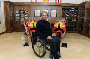Wayne Rainey Instagram - Wayne Rainey to star at #FOS 2022 Three-time 500cc World Motorcycling Champion Wayne Rainey will make his Goodwood debut at the Festival this year, getting back in the saddle of his 1992-championship-winning Yamaha YZR500. Nearly three decades after a terrifying incident left him paralyzed from the chest down. For full details and tickets - see the link in bio for @fosgoodwood 
#MotoGP #Yamaha #FOS @motoamerica 
@yamahamotogp @yamaharacingcomofficial