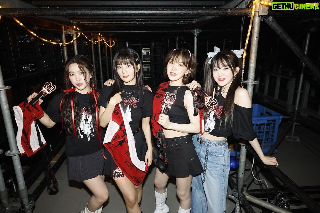 Wendy Instagram - いい思い出を作ってくれてありがとう! 愛してるよ ReVeluv-Babyたち💕 またすぐに会いましょう!💕