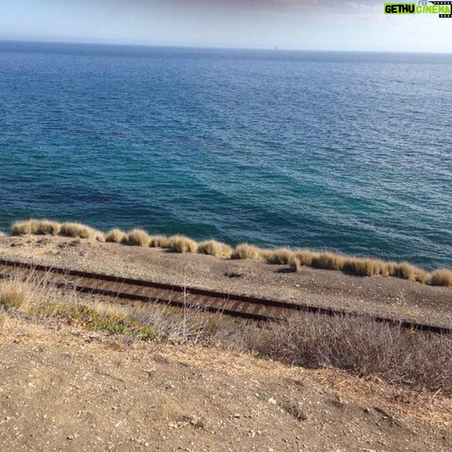 Wes Craven Instagram - Rail line along the Pacific. The train from LA to SF uses these.