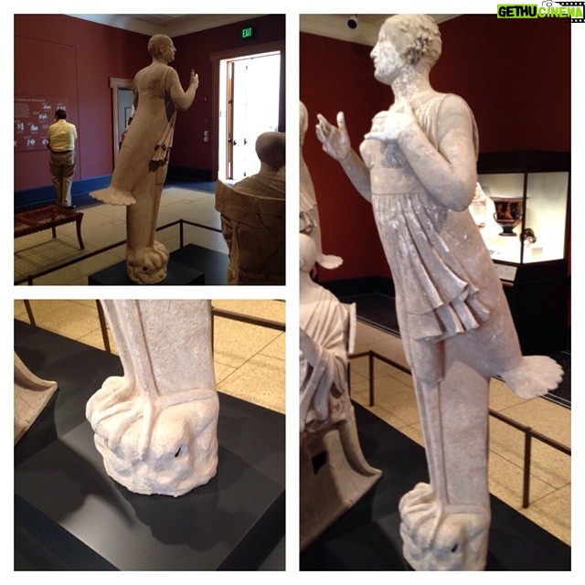 Wes Craven Instagram - Ancient bird people discovered at Getty Villa!!!
