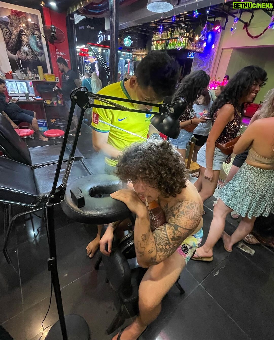 Whindersson Nunes Instagram - Tailombra 🧘🏻♂️😮💨 Phi Phi Islands, Thailand
