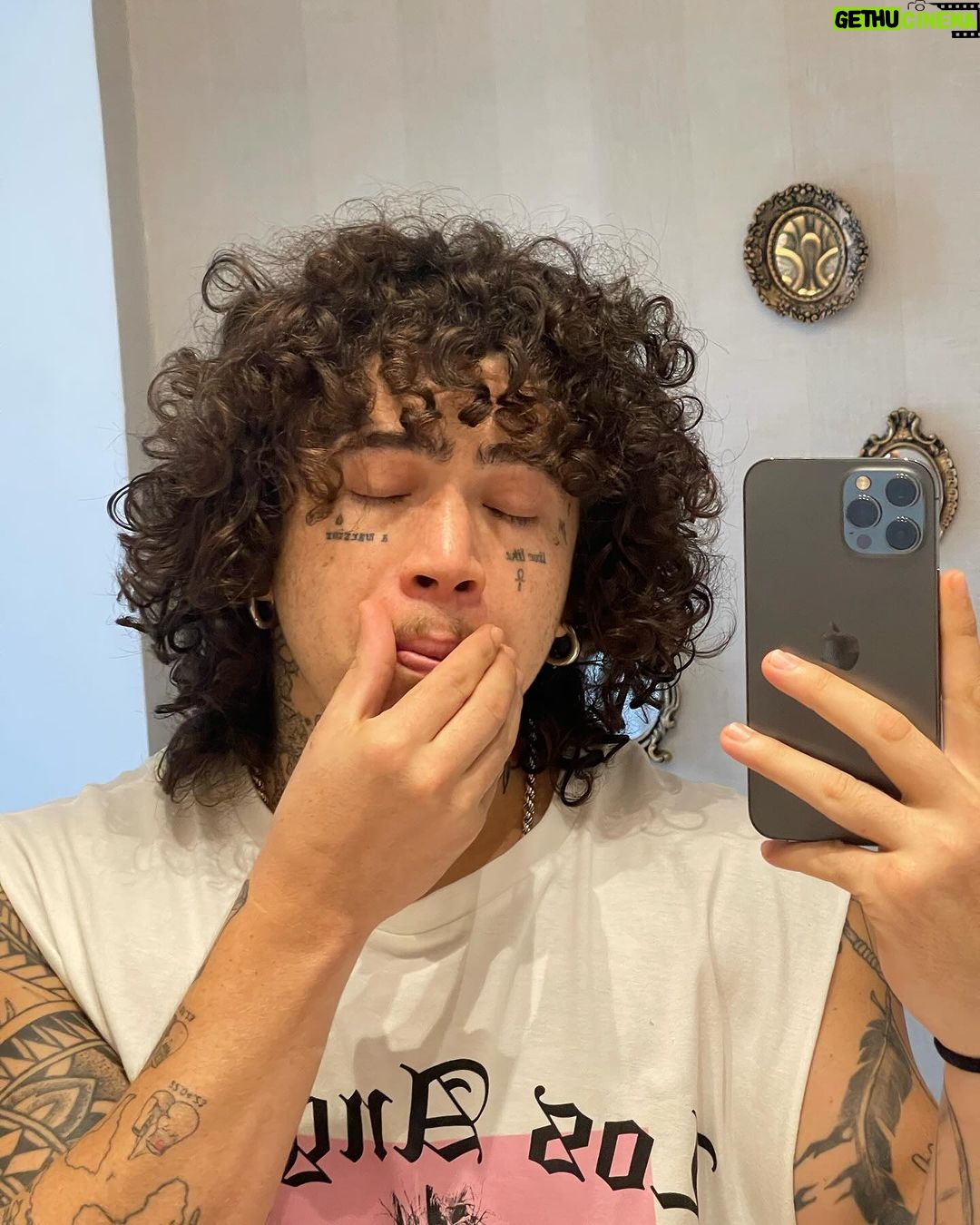 Whindersson Nunes Instagram - 🥰🥰🥰🥰