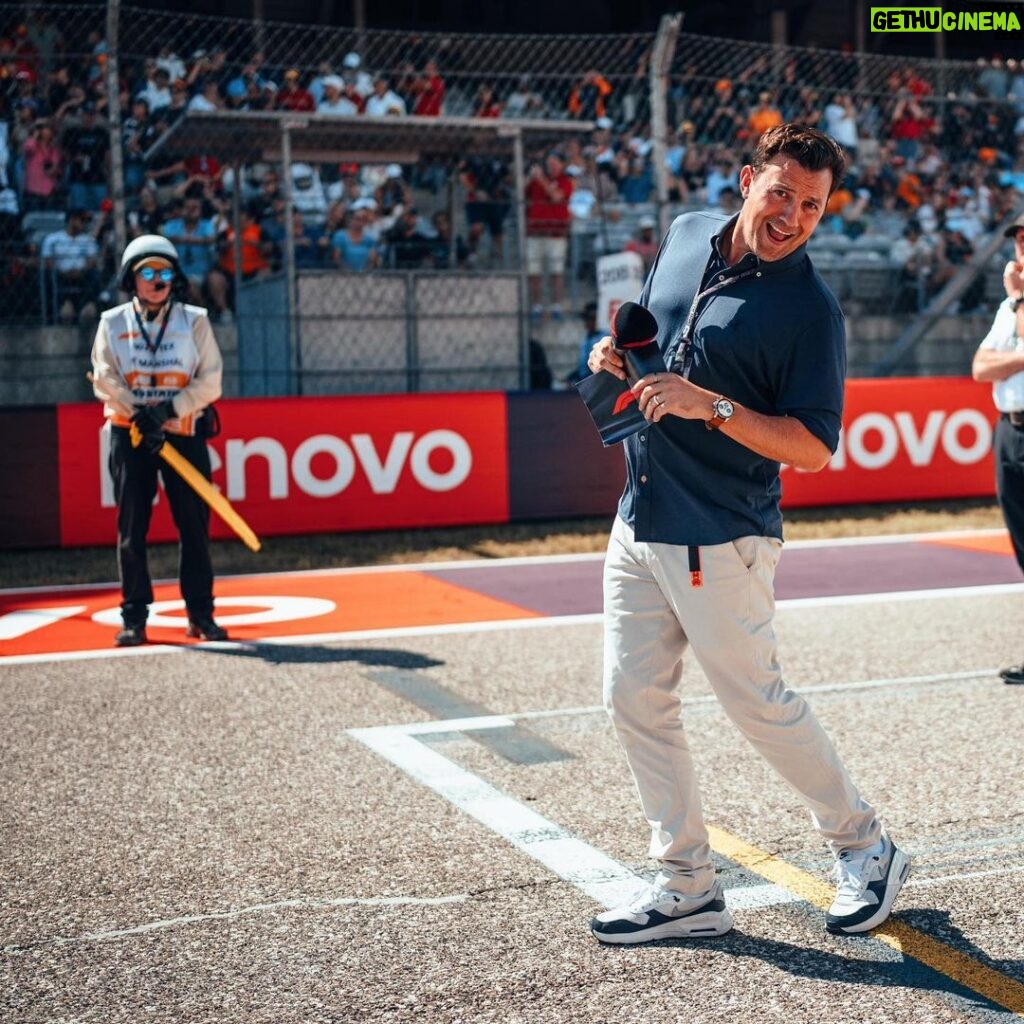 Will Buxton Instagram - Frantic, exhausting, exhilarating, amazing weekend in Austin. The place that gave F1 an American home and the chance to put down the long-lasting roots for growth. A race event that goes from strength to strength. See y’all real soon x 👕 @psychobunny 📸 @f1photographer @xpbimages @jamespbearne @richardpardon