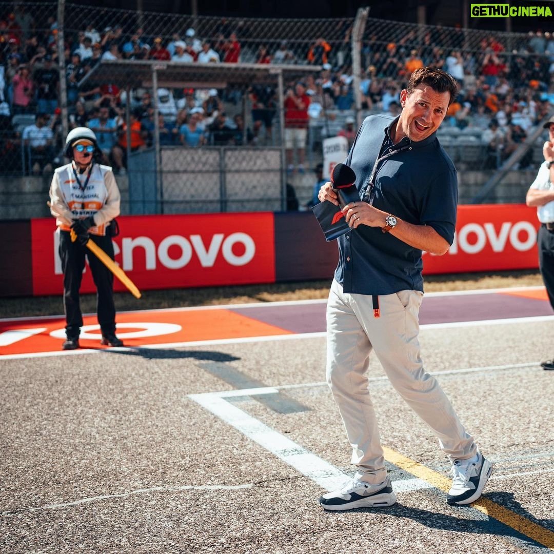 Will Buxton - 3.8K Likes - Frantic, exhausting, exhilarating, amazing weekend in Austin. The place that gave F1 an American home and the chance to put down the long-lasting roots for growth. A race event that goes from strength to strength. See y’all real soon x
👕 @psychobunny
📸 @f1photographer @xpbimages @jamespbearne @richardpardon