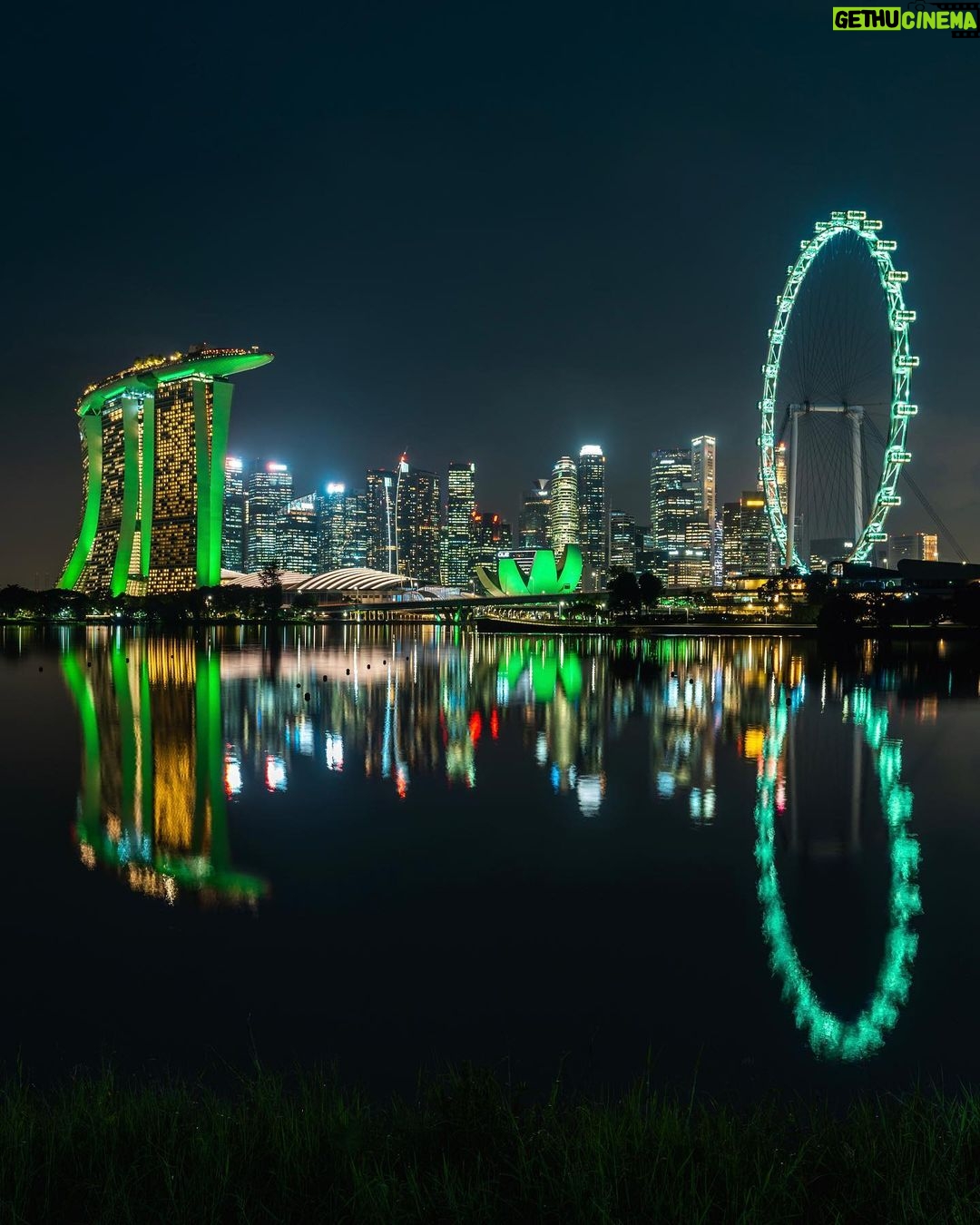 William, Prince of Wales Instagram - Singapore, green looks good on you 🫶