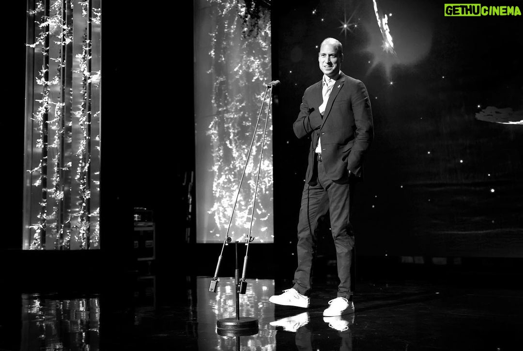 William, Prince of Wales Instagram - Rehearsing for the @earthshotprize Awards earlier this week... 🌍💚 #EarthshotSingapore2023 airs this weekend. Who will be watching? UK: @BBC One – Sunday 12 Nov, 17:20 GMT USA: @PBS – Sunday 12 Nov, 19:00 EST Rest of world: The Earthshot Prize @YouTube – Sunday 12 Nov, 17:20 GMT Singapore: @Mediacorp Channel 5, Monday 13 Nov, 21:30 SGT 📸 @chrisjacksongetty