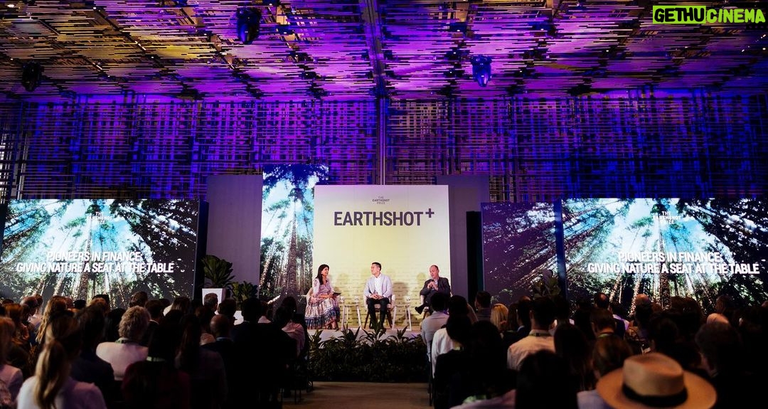 William, Prince of Wales Instagram - ⬅️ Swipe for video We've got our winners, but the @EarthshotPrize is about so much more than that! So where will we be in 2030? Great to join @cfigueres and Brandon Ng at Earthshot+ to discuss the impact of The Earthshot Prize, scaling our solutions, and what the future holds.