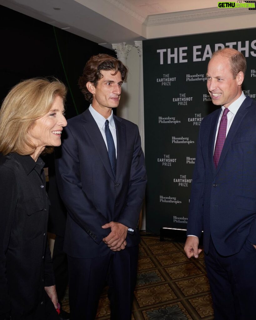 William, Prince of Wales Instagram - 💚 2023 @EarthshotPrize Finalists announced 💚 15 Groundbreaking solutions celebrated 💚 Worldwide climate impact in the spotlight We all have a role to play and the 2023 #EarthshotInnovationSummit shows us why. With huge thanks to Earthshot Prize partners @bloombergdotorg for hosting another brilliant #EarthshotInnovationSummit. New York City