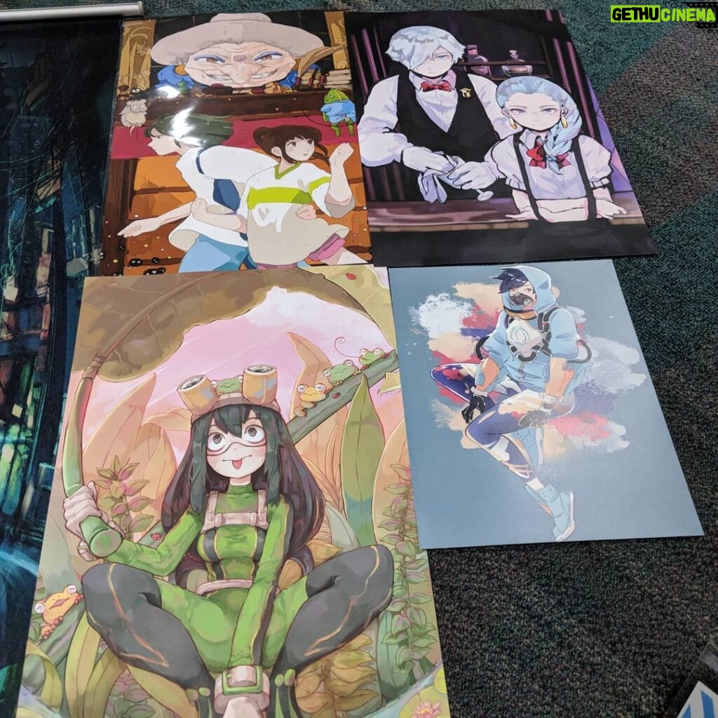 William Li Instagram - I had like 2 hours max in the artists alley this year which sucked but I was still able to get a small haul. Now time to never hang these up lol.
