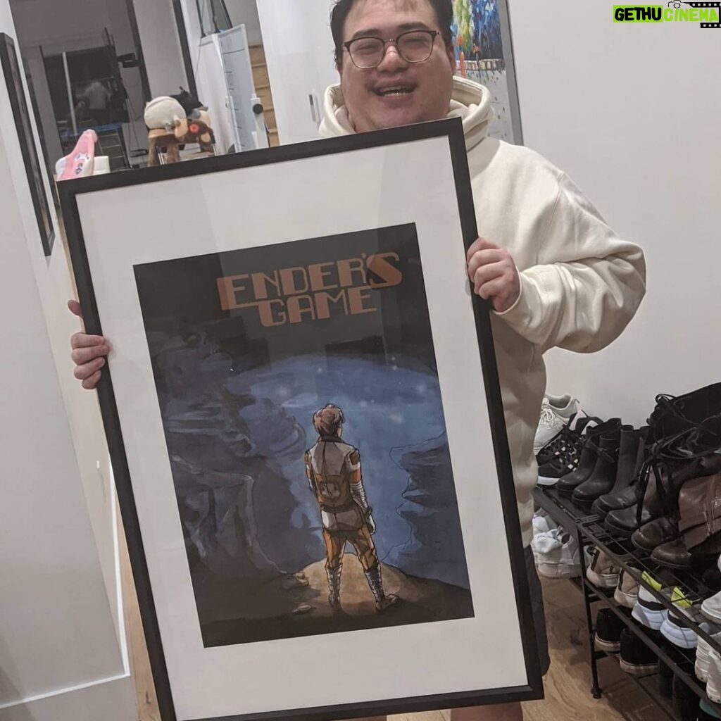William Li Instagram - I haven't posted in months on this thing But had a great present and had to share Enders game is one of my all time favorites thx twitch and sue!