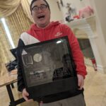William Li Instagram - Eyy got a new PC from @nzxt I actually asked toast to take the first set of pictures but he sucked ass so @fedmyster took this one instead