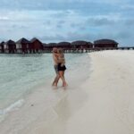 Willyrex Instagram – Como niños 😂💕 Maldives