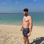 Willyrex Instagram - Dubai no era el plan inicial pero no esta nada mal como PLAN B! 😂🏝️ Dubai, United Arab Emirates