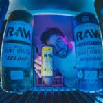 Willyrex Instagram - No fallamos ningun dia la cita en mi Gym secreto 💪🏻 Y hoy se viene sorteo con @rawsuperdrink ⬇️ 🧖🏼‍♀️SORTEO🧖🏼‍♀️ con la familia de @Rawsuperdrink regalando esta BRUTAL nevera llena de producto! Para participar: 1. Seguir a @Rawsuperdrink y a @rawesportdrink 2. Dar like a este post y mencionar a todxs lxs amigxs que queráis (sin repetir) en comentarios. ————— 🌏 MUNDIAL 🗓El sorteo se termina el viernes 9 de abril 2021 Se comunicará el ganador en @rawsuperdrink ————— Mucha suerte 🍀 #publi