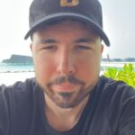 Willyrex Instagram - Una llegada accidentada, pero ya en el paraiso!!🌴🏝️ Maldives
