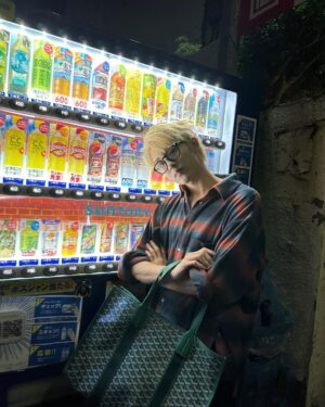 Winwin Instagram - 🏮