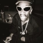 Wiz Khalifa Instagram – My grass is greener and it smokes better.