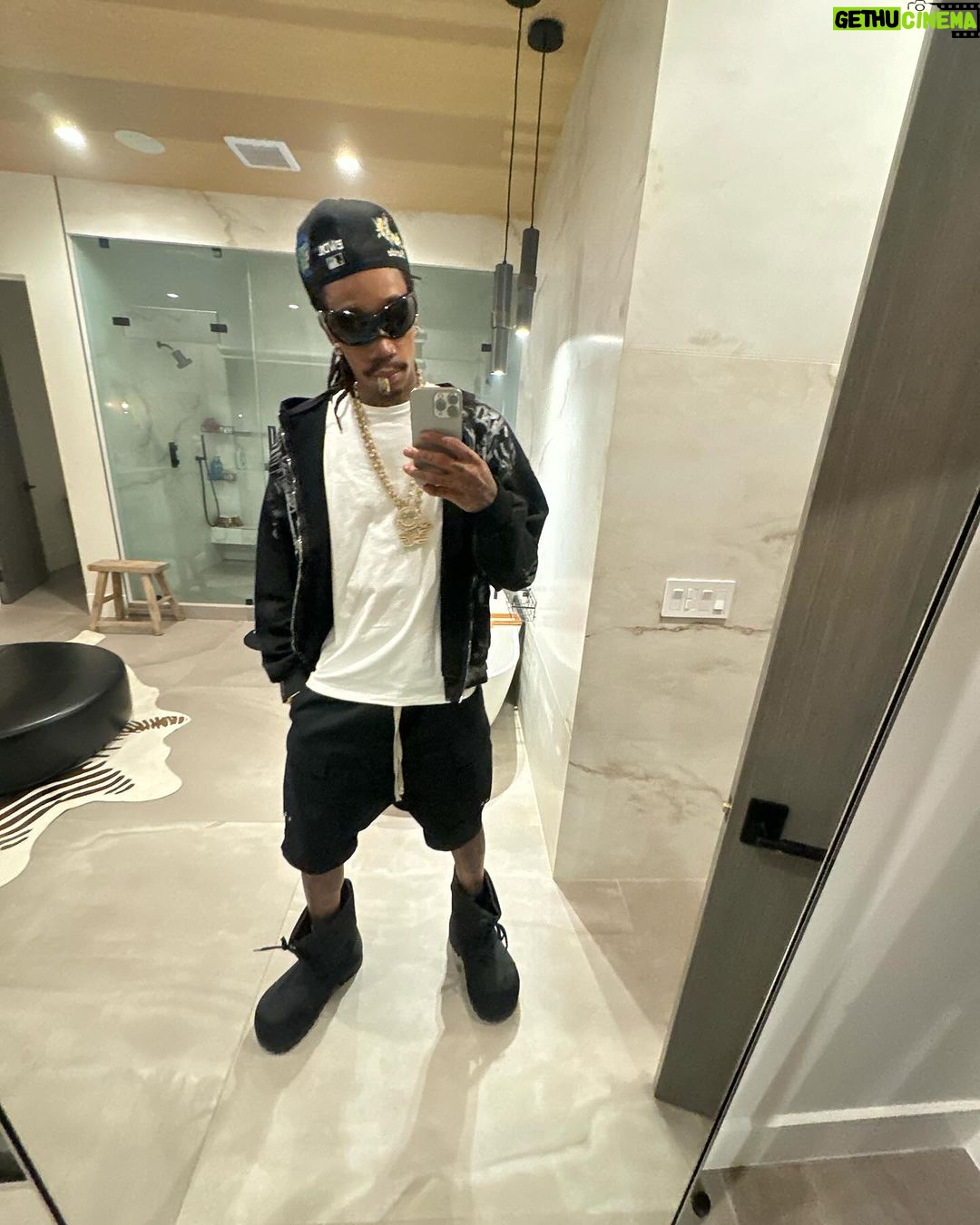 Wiz Khalifa Instagram - All in balenci i look like a bum