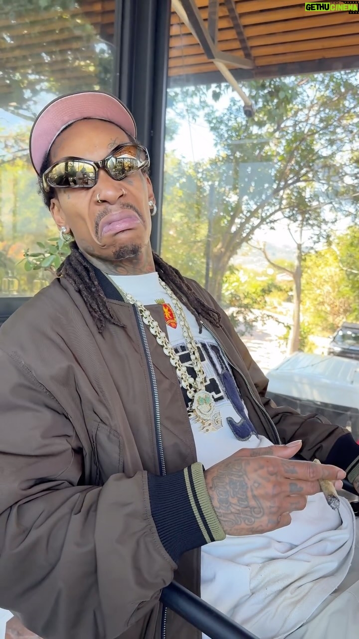 Wiz Khalifa Instagram - You upset? Get a cape and now you’re super mad.