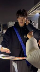 Woo Do-hwan Instagram - 으으으으으으ㅡ으으.. 해조팀 고생했어어어어 방랑 인생 끝!