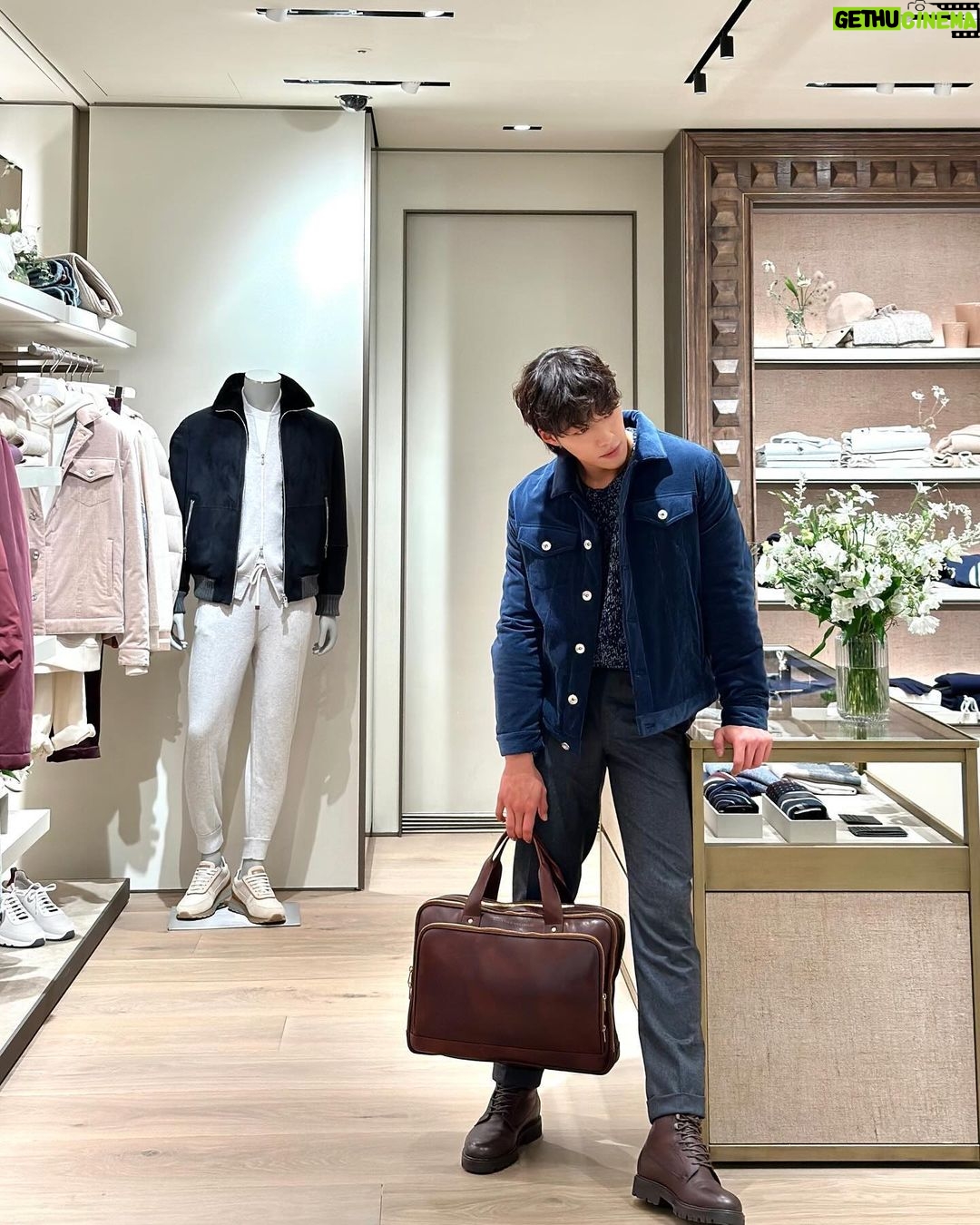 Woo Do-hwan Instagram - #brunellocucinelli #브루넬로쿠치넬리 💙