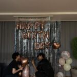 Woo Do-hwan Instagram – 퇴근하자마자 기절할 뻔…
아직도 심장 아파
주인 없는 집에서 진짜 뭘 하고 간 거야
사랑한다… 진짜💛💛💛
#조선변호사 
#무단침입