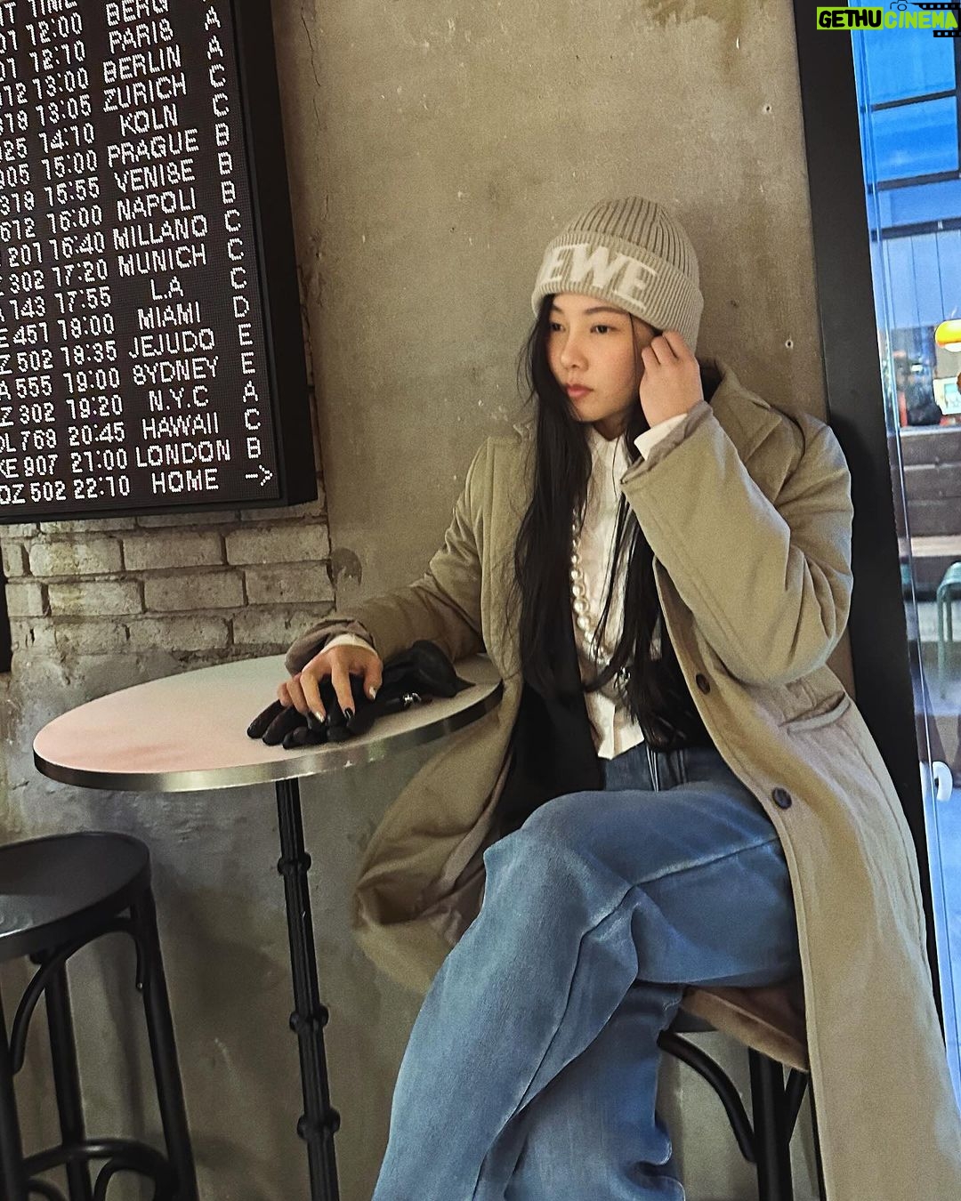 Woranuch Bhirombhakdi Instagram - ร้านนี้ขนมอร่อยยย 🙃 Hannam-dong