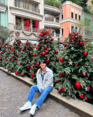 Worrachai Sirikongsuwan Instagram - My Christmas 🎄 🎅🏼 #merrychristmas #hongkong