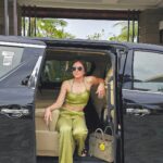 Wulan Guritno Instagram - Thank you @trac_astra udah nemenin liburan aku dan keluarga tahun ini! Selalu puas sama pelayanannya TRAC! Super recommended banget rental mobil di @trac_astra. Pilihan mobilnya banyak, terus kualitas mobil pun terjamin, bersih, wangi dan selalu di cek sebelum perjalanan Cobain sendiri serunya pergi-pergi bareng TRAC dan lagi ada promo special potongan Rp50.000 dengan kode promo TRACXWULAN di aplikasi TRACtoGo! Info lebih lanjut, langsung aja download aplikasi TRACtoGo atau kepoin Instagram @trac_astra aja ! Mau bepergian? #BarengTRACAja