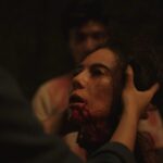 Wulan Guritno Instagram - Ati2 kamu di intip Rahayu nyari tubuhnya 👻 #bts - slide 2 3 4 proses pembuatan kepala terbang - slide 1 5 6 hasilnya 👻 SERBU BIOSKOP DI WEEKEND INI 👻 #behindthescenes #filmtrinil #KembalikanTubuhku #baleknogembungku