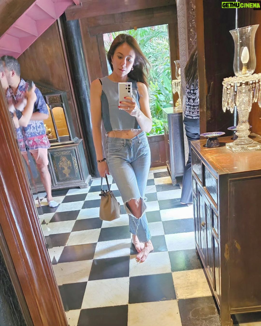 Wulan Guritno Instagram - Jim Thompson House - Museum.. ..... ..... Bangkok, Thailand