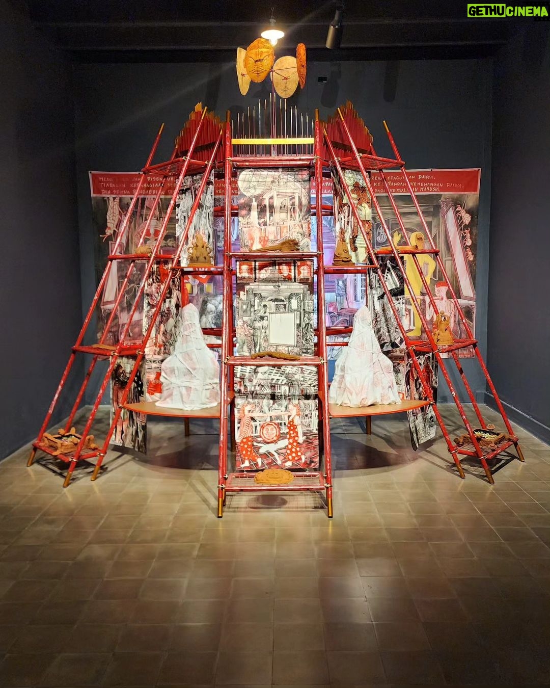 Wulan Guritno Instagram - ..... @artjog.id Jogja nasional musium (JNM)