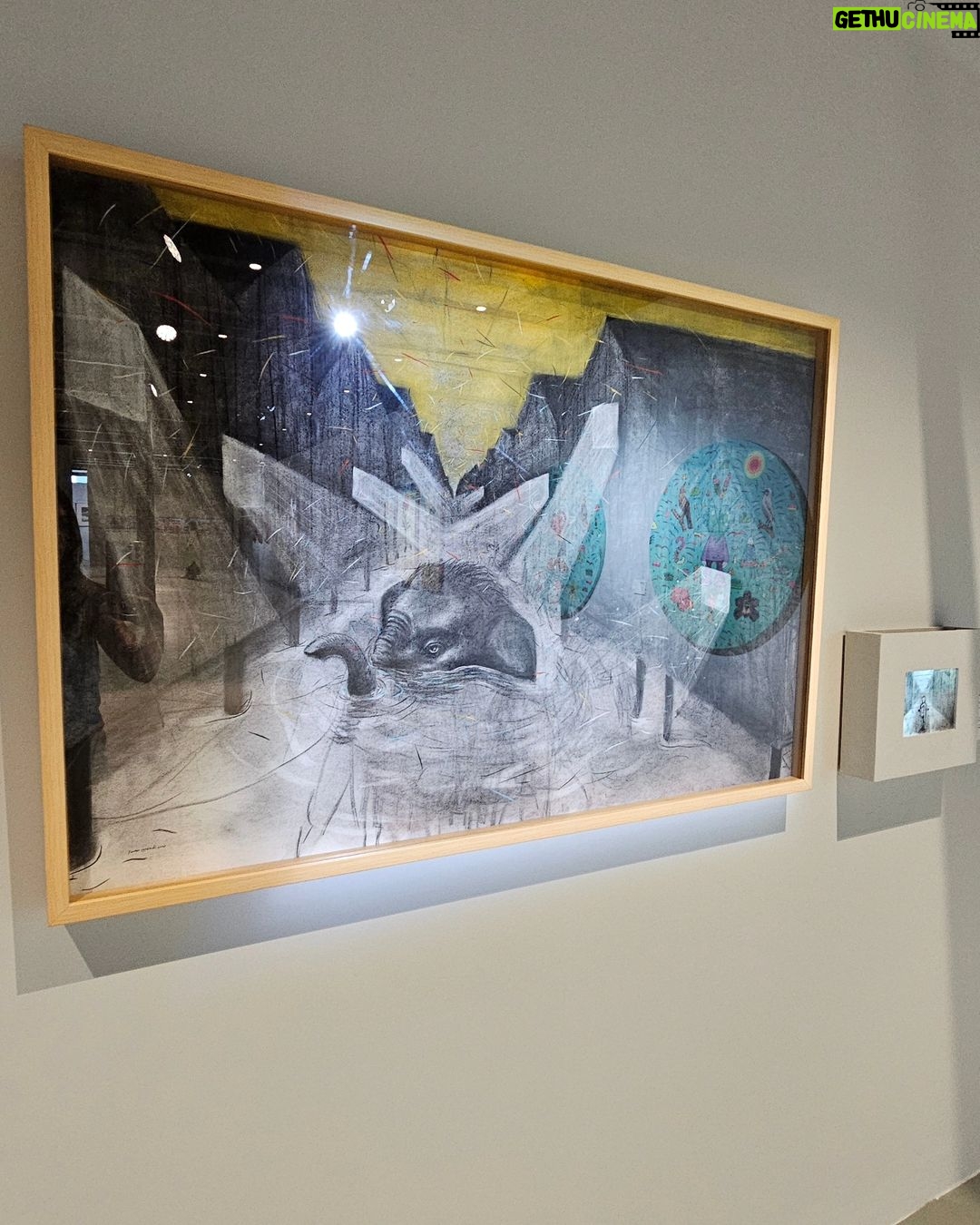 Wulan Guritno Instagram - FESTIVAL NEGERI ELOK Oleh @didit.hediprasetyo Pameran seni rupa dan desain yang menampilkan otensitas dari berbagai sudut pandang kontemporer seniman dan desainer Indonesia. Festival @negeri_elok 2 - 6 Februari 2024 BRICKHALL Fatmawati